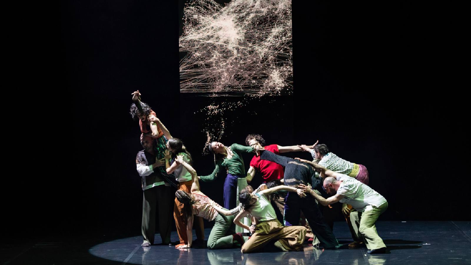 'Modern' delilik halleri sahnede